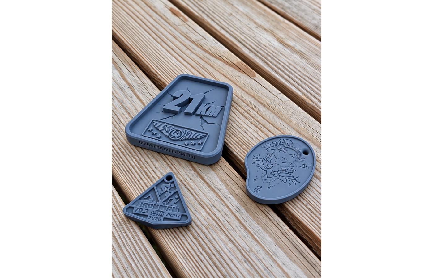 Badges de finishers en résine — réalisation ROX3D